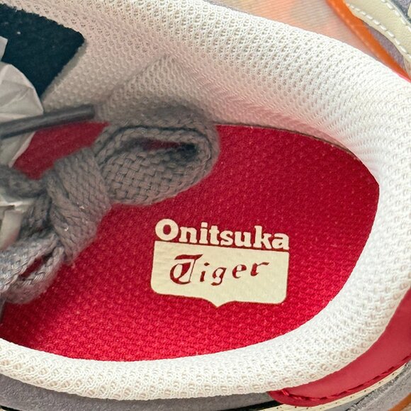 Onitsuka Tiger Tokuten Charcoal Birch sneakers - Picture 10 of 10